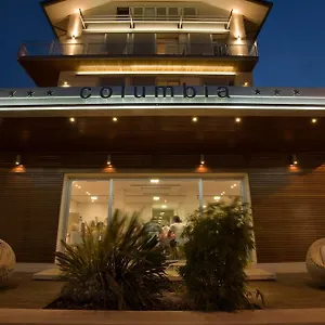 Columbia Hotel